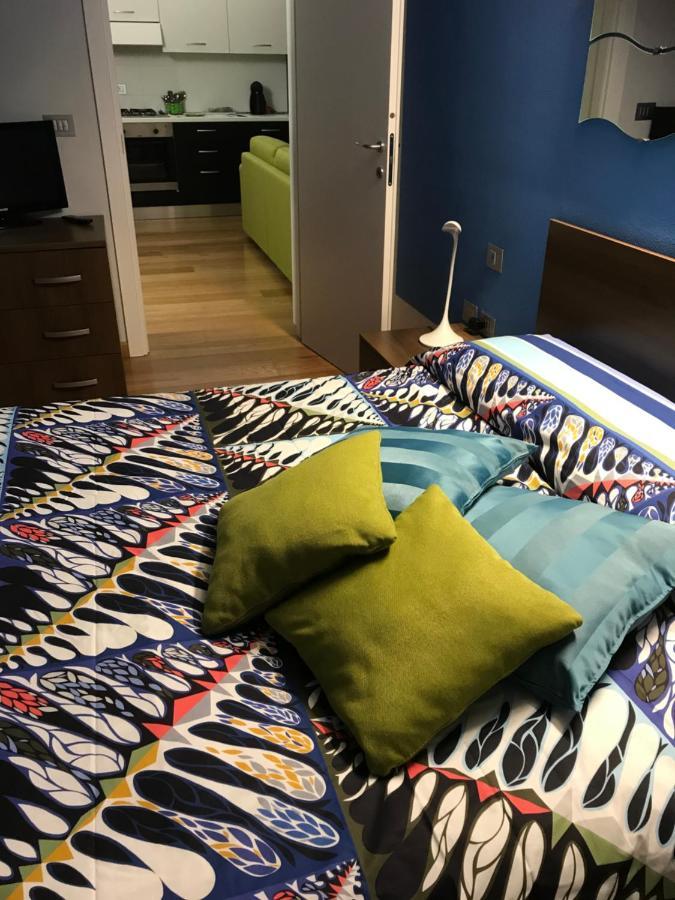 Be Happy Apartment Ferrara Luaran gambar