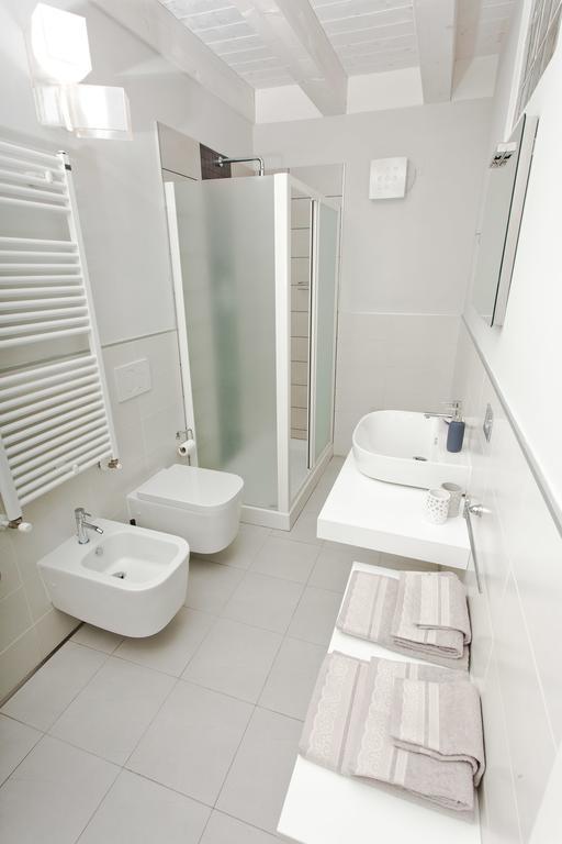 Be Happy Apartment Ferrara Luaran gambar