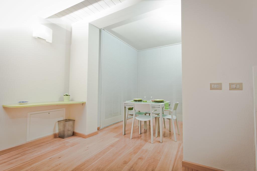 Be Happy Apartment Ferrara Luaran gambar