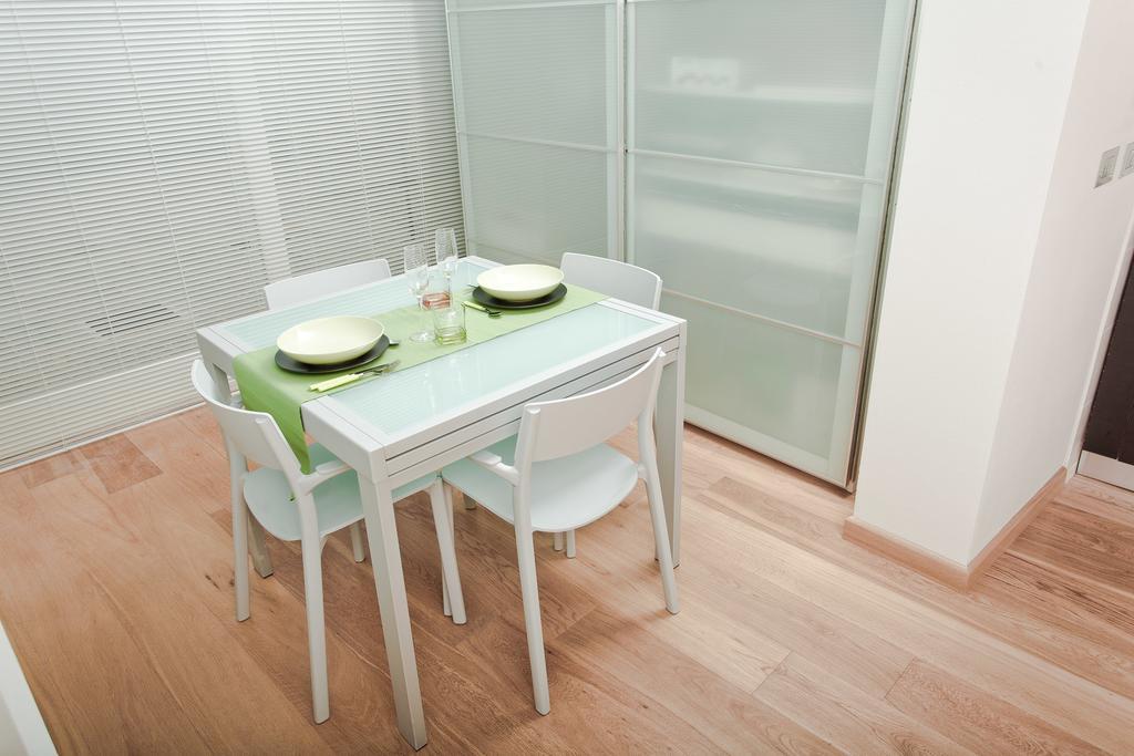 Be Happy Apartment Ferrara Luaran gambar