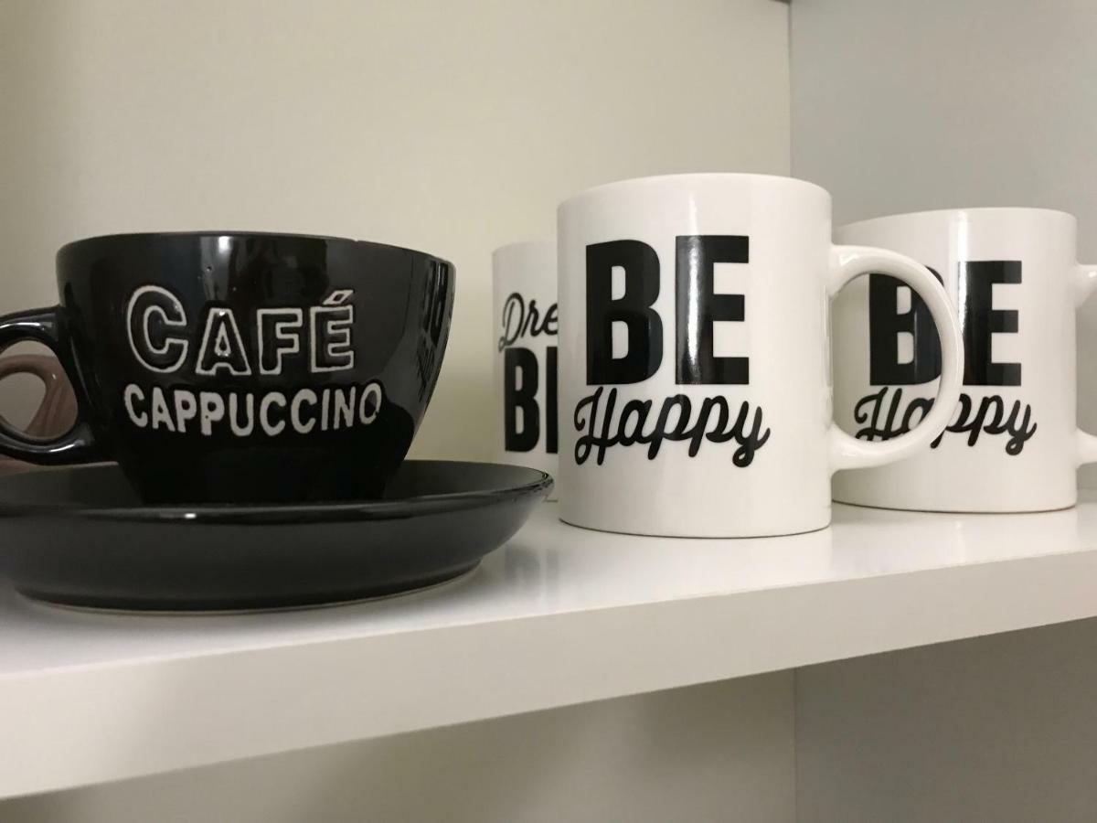 Be Happy Apartment Ferrara Luaran gambar
