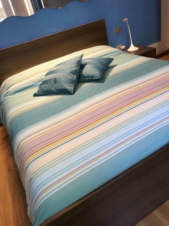 Be Happy Apartment Ferrara Luaran gambar